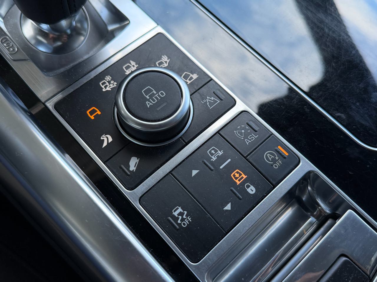 Land-Rover Range Rover Sport 3.0 SDV6 Autobiografie
