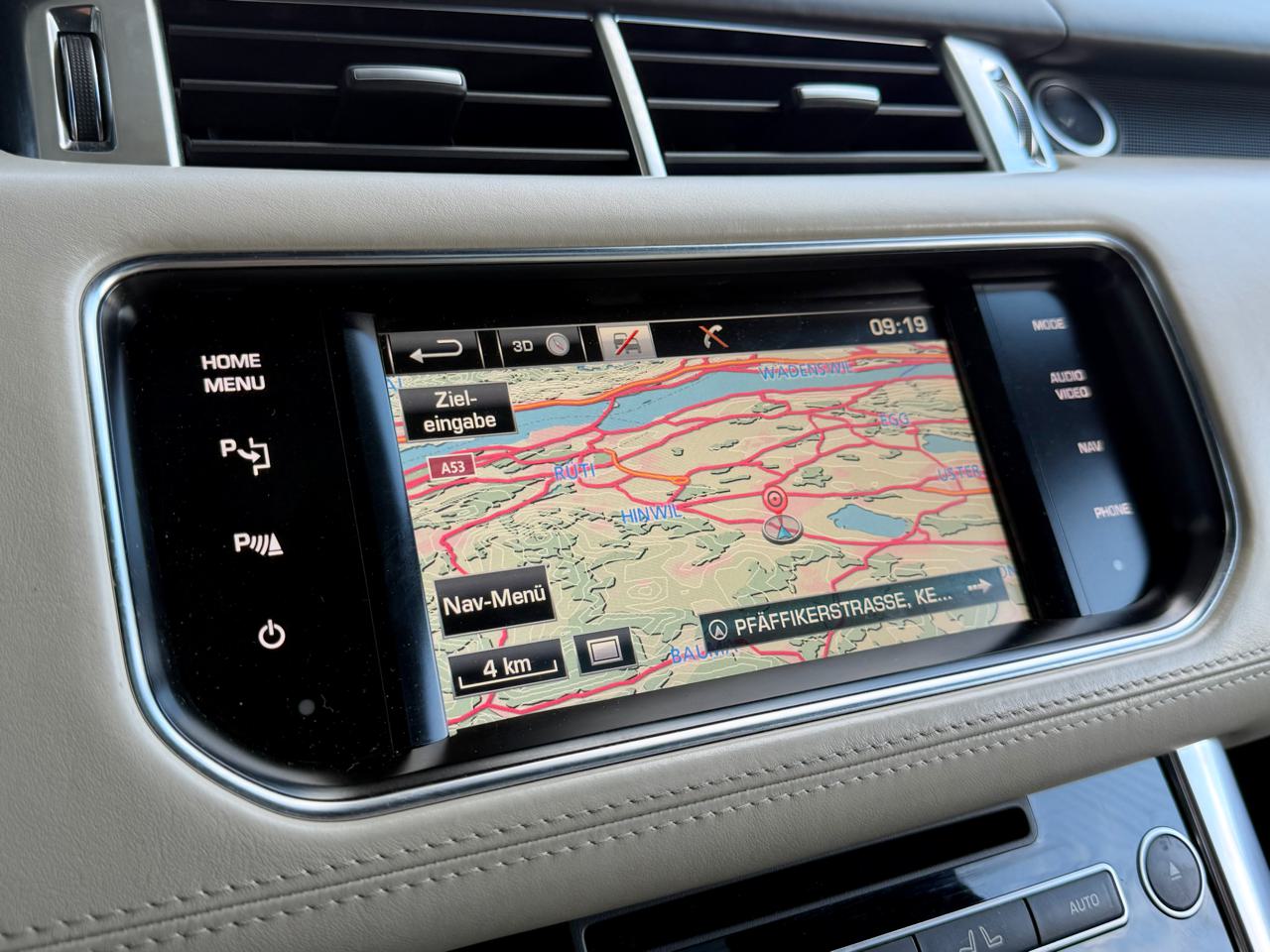 Land-Rover Range Rover Sport 3.0 SDV6 Autobiografie