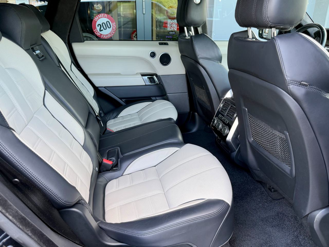 Land-Rover Range Rover Sport 3.0 SDV6 Autobiografie