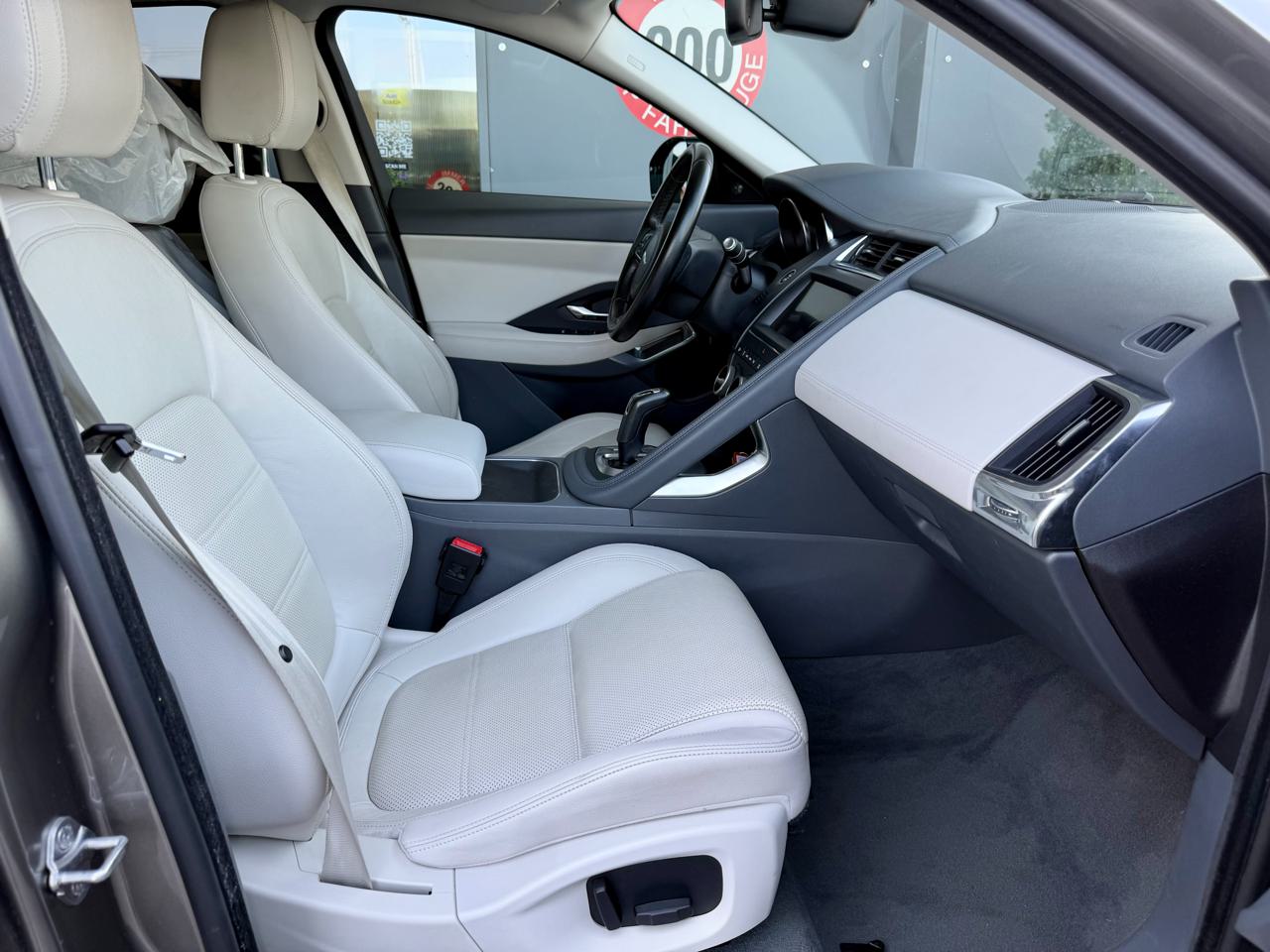 Jaguar E-Pace 2.0 P250 S AWD