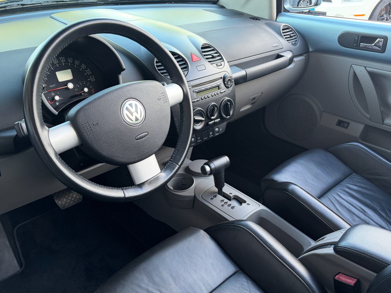 VW Beetle Cabrio 2.0 Highline