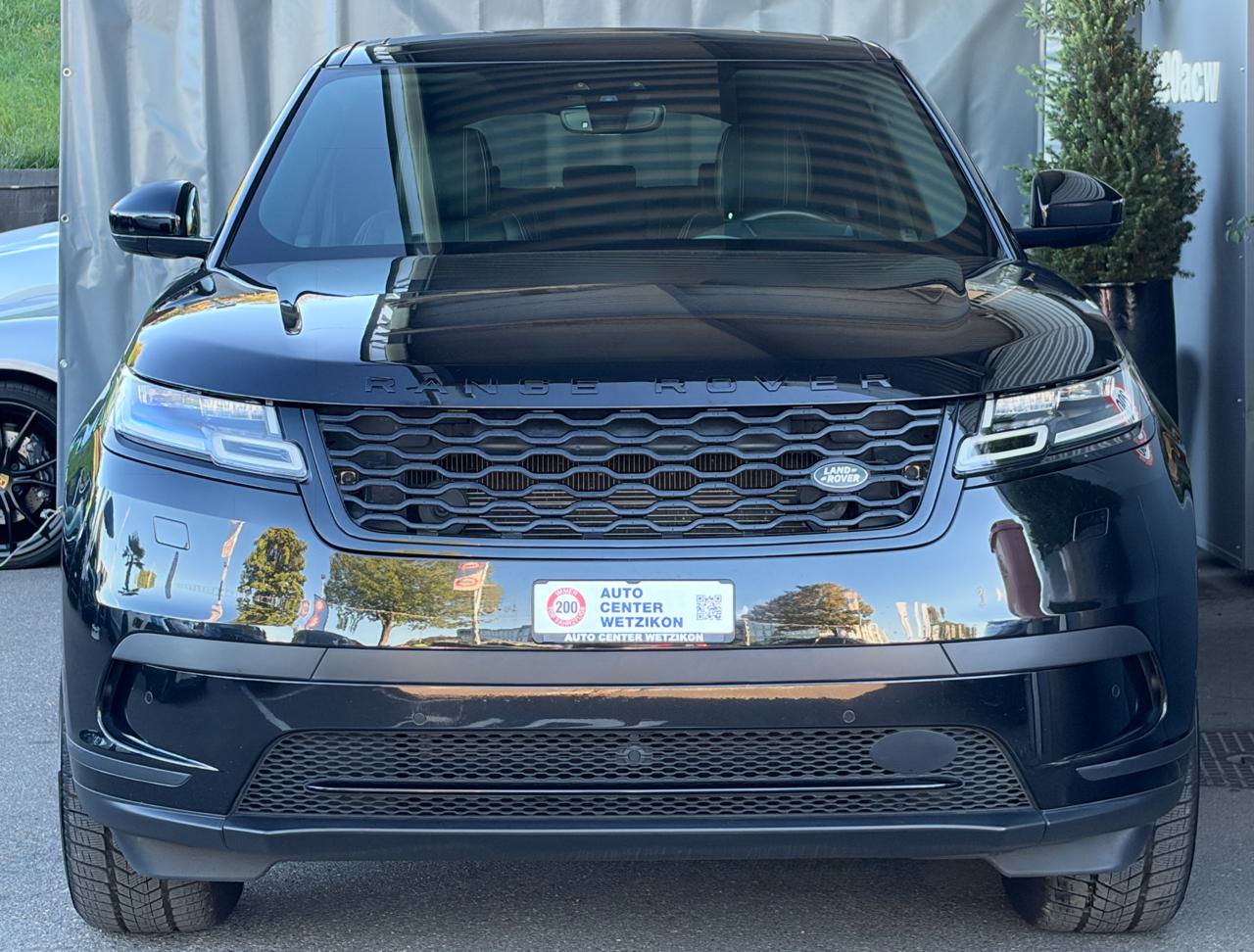 Land-Rover Range Rover Velar D 240 S