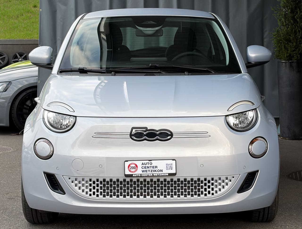 Fiat 500 electric 87kWh Icon